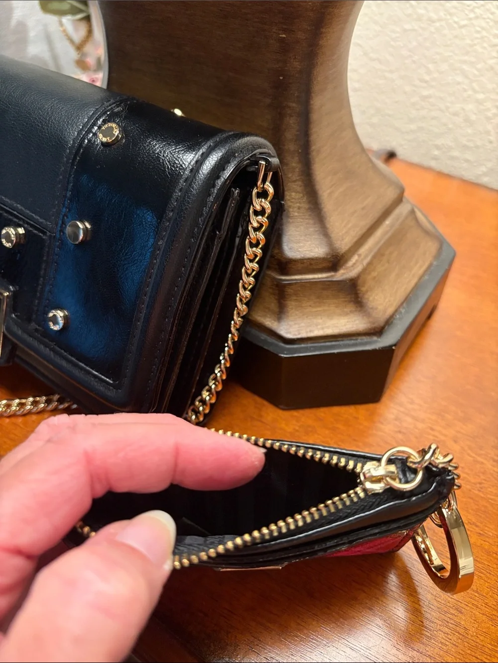 V-Emblem Black Leather Crossbody Bag with Red Plaid Cardholder